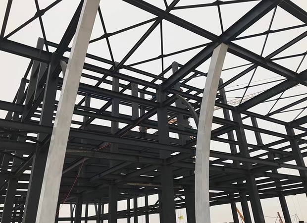 赤峰鋼結(jié)構(gòu)廠房的舉架有哪些要求？