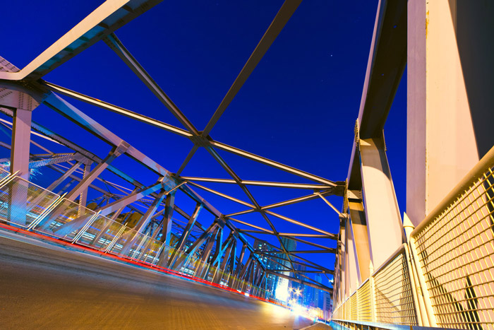 橋梁鋼結構施工